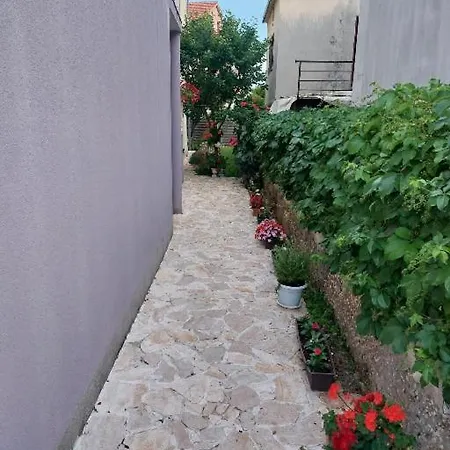 Apartment Mario 3 *